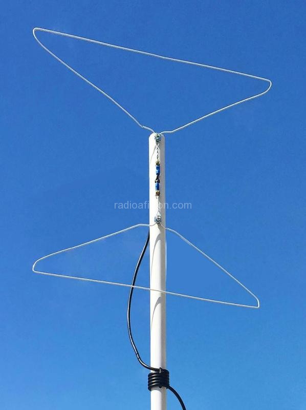 2 meter vertical antenna built with coat hangers iz4wnp Italian