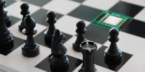 Intelligenza artificiale: il software che impara a giocare a scacchi e che in 72 ore ne diventa Maestro