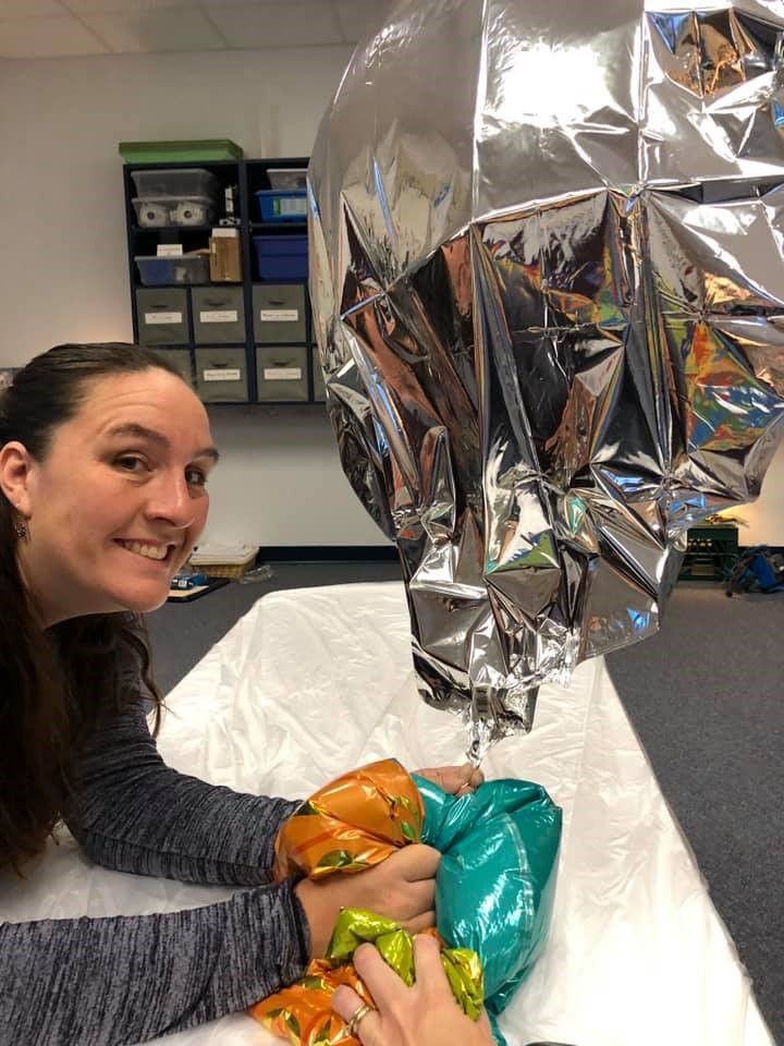 Balloons with APRS Payloads to Race Across North America in Educational Challenge