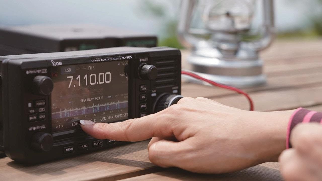 Icom IC-705 Unboxing & Operation From A Japanese Retailer