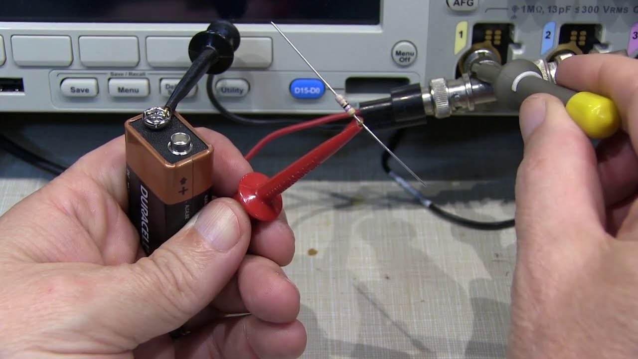 Measure length of coax, etc. with your scope, a battery and a resistor – simple TDR