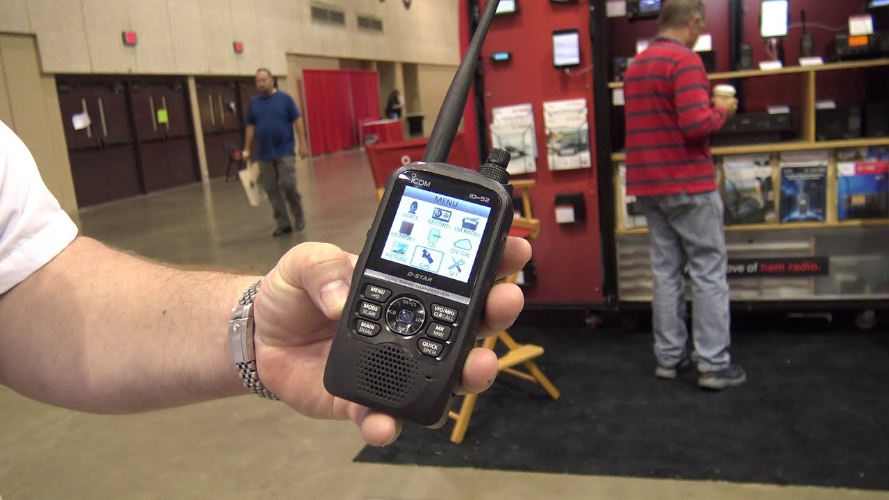 Icom ID-52 DSTAR Handheld With Ray Novak At Huntsville Hamfest!