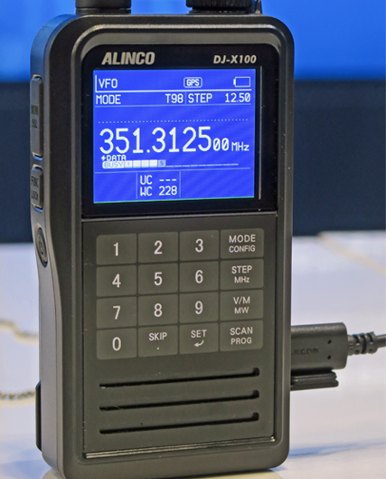 Alinco DJ-X100