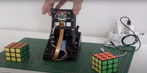 CUBOTino: il robot che risolve il cubo di Rubik